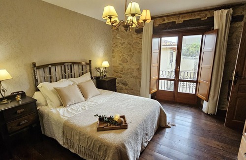 Ledesma Hotel | Hotelito Íntimo y Familiar que se Puede Alquilar Parcialmente Como Casa Rural