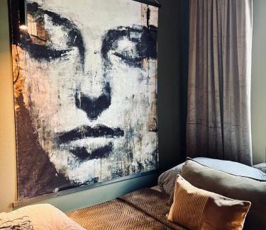 Saint Pauli Apartment | Hotspot Location Reeperbahn Harbor Premium Apartments by ORY Living