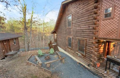 Mount Jackson Ski Chalet | HotTub, Gym, Theater, PetFriendly, 8min to slopes!