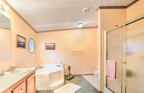 Houghton Lake House | Houghton Lake House with Fire Pit - 2 Mi to Trails!