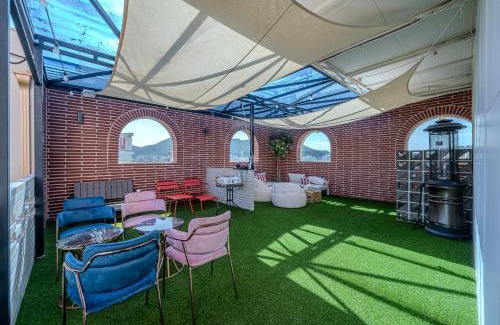 Chungmu Hotel | Hound Hotel Tongyeong