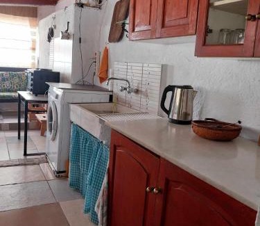 Achinos Apartment | Houni House