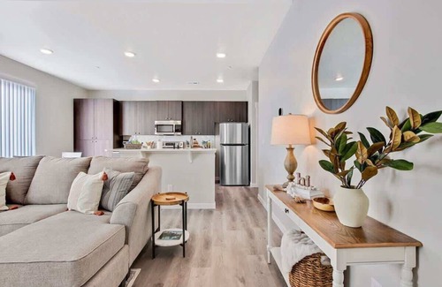 Nampa House | | Hounslow way | Sophisticated 3 bedroom townhome