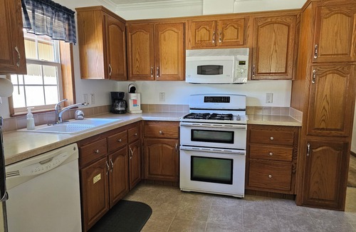 Silver Lake House | House 1/4 mile from Silver Lake State Park