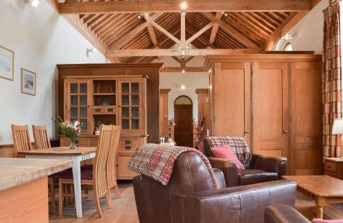 Waterperry House | House ∙ 1 bedroom ∙ 6 guests