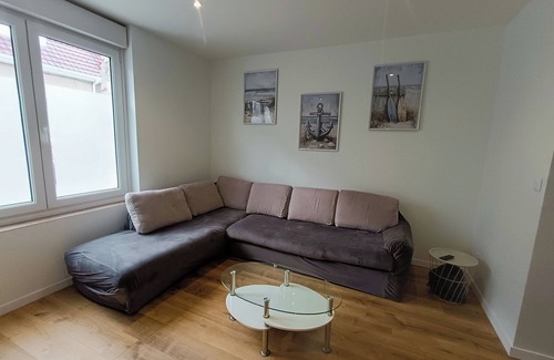 Petit-Fort-Philippe House | House 1 min from the beach of Petit Fort Philippe