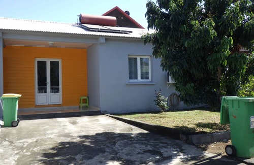 Bois d'Olives House | House 10 minutes from all amenities and the beach
