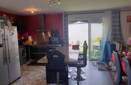 Saint-Xandre House | House 10km from the old port of La Rochelle