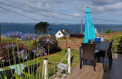 Plougasnou House | house 150 m from the sea and the GR34 coastal path in plougasnou