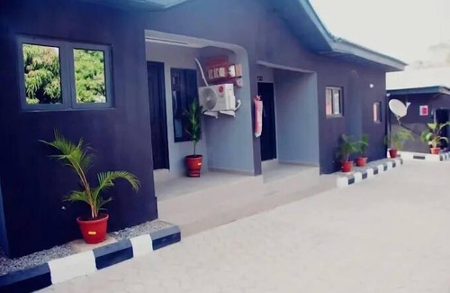 Orozo Apartment | House 17 Apartment and Services Ltd
