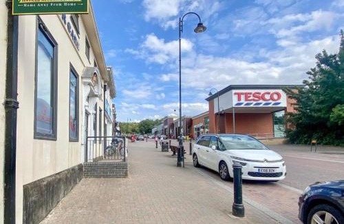 North Tidworth Apartment | House 1905 - Self Catering Serviced Apartment