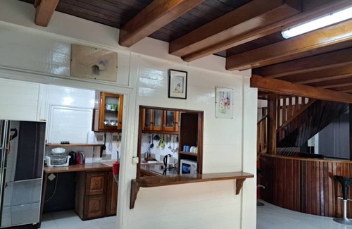 Kribi House | House 2 bedrooms Living room kitchen