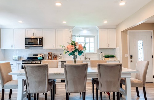 Southwest Anaheim House | House#2 Modern&Charming House; 2.7mi to Disneyland