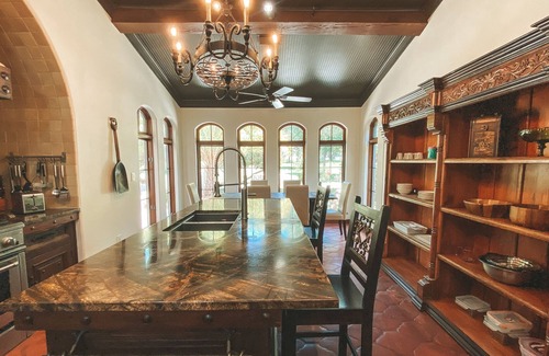 Morriston House | House 20 Acres/Barn/Stalls