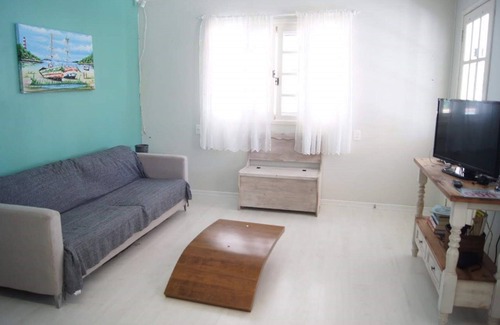 Ponta do Papagaio House | House 220 meters from the beach, super airy and quiet, with barbecue area