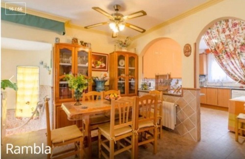 Mont Barbat House | HOUSE 270M2 TWO INDEPENDENT PLANTS POOL AND BARBECUE 8 ROOMS