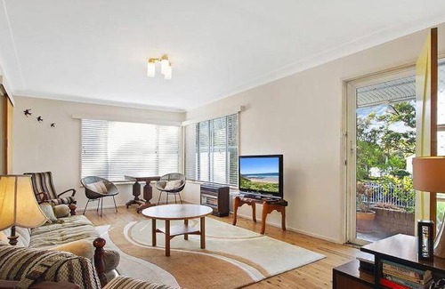 Lake Tabourie House | House ∙ 3 bedrooms ∙ 6 guests