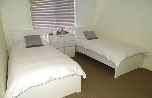 Port Hughes House | House ∙ 3 bedrooms ∙ 8 guests