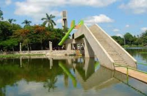 Villahermosa House | House 3 bedrooms 3.5 bathrooms. In Fracc. Amenities pool, gym, paddle