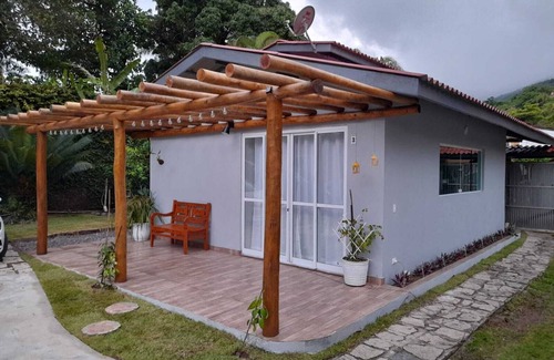 Portinho House | House 3 in Ilhabela - Vista Verde