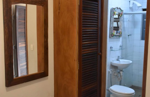 Praia da Fortaleza House | House 4 bedrooms, 2 suites for 12 people to 80 meters from the beach