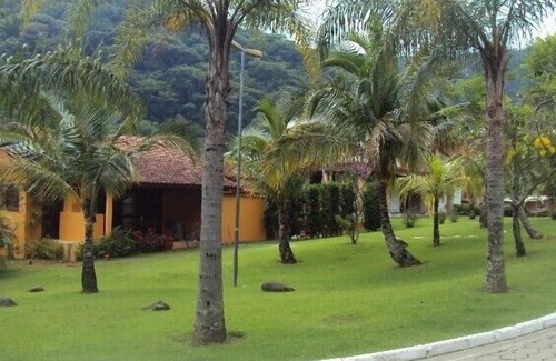 Praia do Pauba House | House 4 beds | in Cond. in Pauba Beach 1 suite plus 3 bedroom - next Maresias