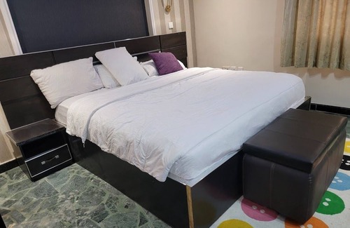 Kwara Hotel | House 44