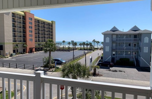 Surfside Beach House | House ∙ 5 bedrooms ∙ 16 guests