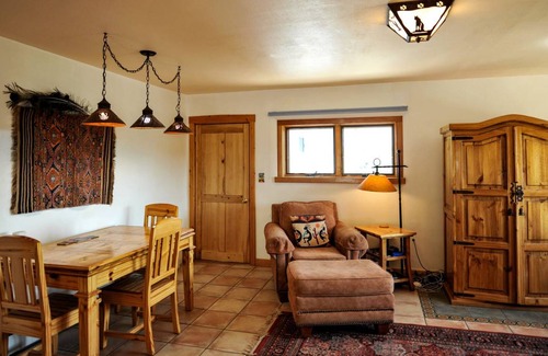 Tyrone House | House ∙ 5 bedrooms ∙ 13 guests