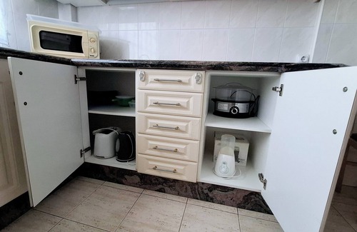 San Isidro House | House 5 min from the South Airport-Ideal for families-Children's play area-Terrace-BBQ