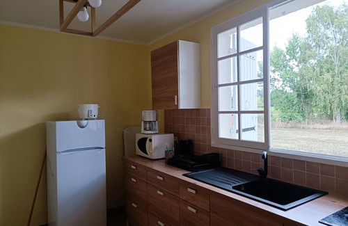 Moulis-en-Medoc House | House 65m2. Large garden, vineyard view