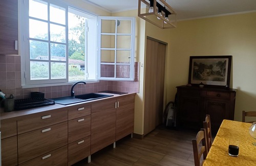 Moulis-en-Medoc House | House 65m2. Large garden, vineyard view