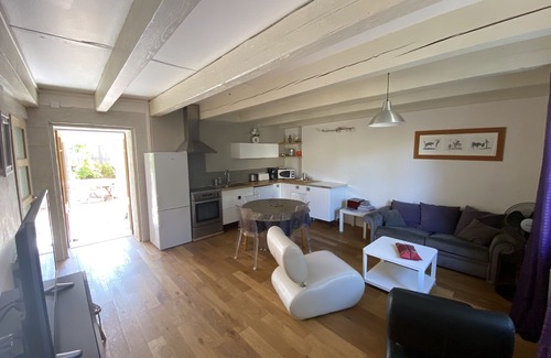 Saint-Clement House | House 7 minutes from Sommières with quiet pool