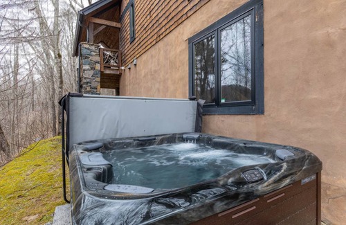 Banner Elk House | House ∙ 8 bedrooms ∙ 24 guests