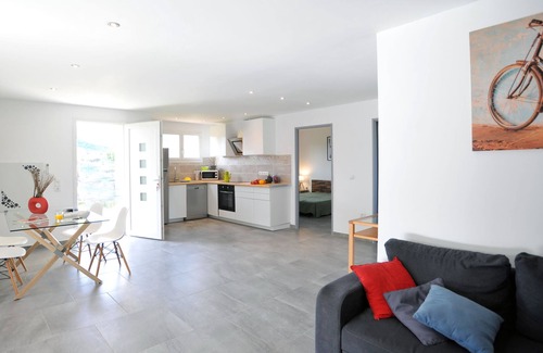 Ventiseri House | House 80M² heated private pool