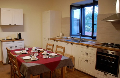 Santa Venerina Villa | House among the vineyards of Zafferana Etnea