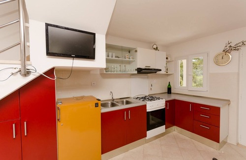 Gornje Selo House | House Ančica (45131-K1) - Stomorska - island Solta