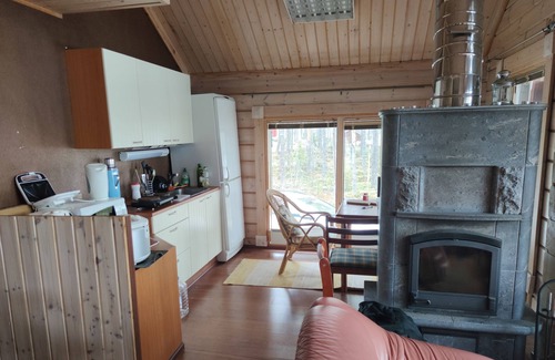 Kaavi House | House and sauna by the lake