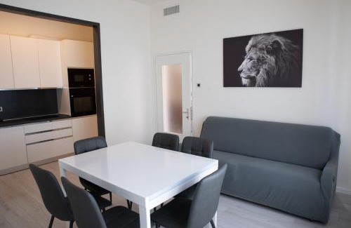 Carpenedo Apartment | House Anna