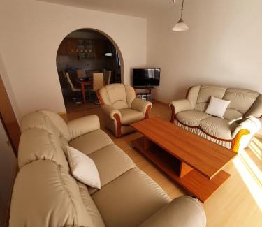 Novi Zagreb Apartment | House Antea