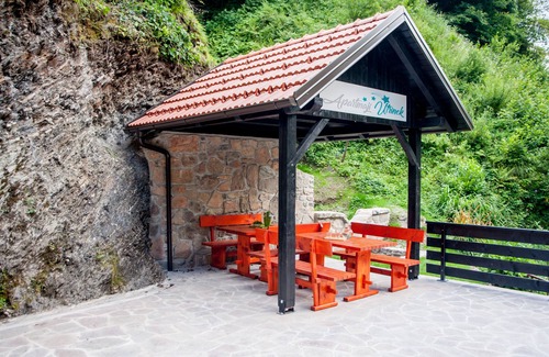 Podbrdo House | House Apartmaji Utrinek - with playroom, garage, terrase, sauna and jacuzzi