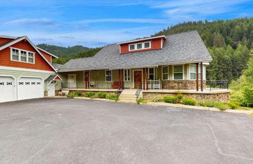 Leavenworth House | House at Eagle Creek