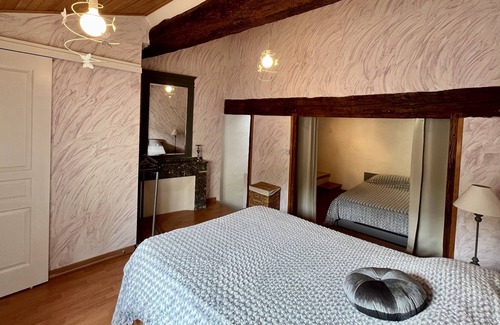 City of Carcassonne House | House at the foot of the City of Carcassonne