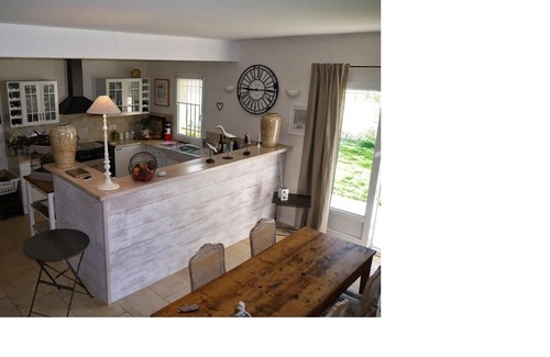 Puyvert House | House at the foot of the Luberon, near Lourmarin, 40min. secure with swimming pool
