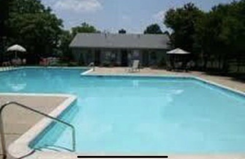Moneta House | House at the Lake in Moneta! Community pool, private acceas to dock & boat ramp.