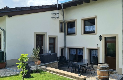 Perl House | House at the Leukquelle