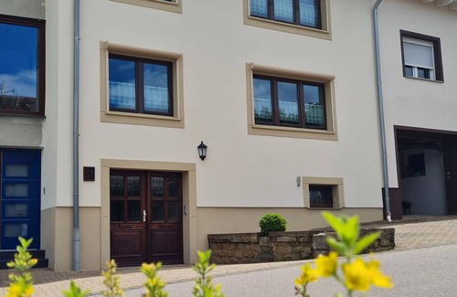 Perl House | House at the Leukquelle