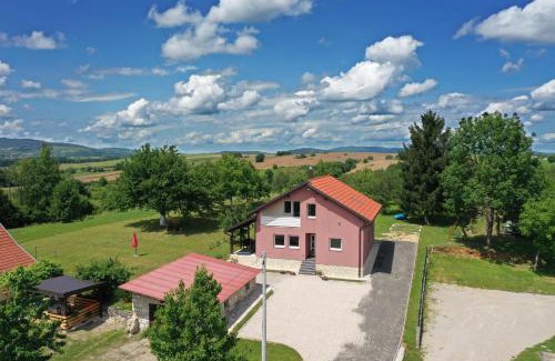 Irinovac House | House Bela vido