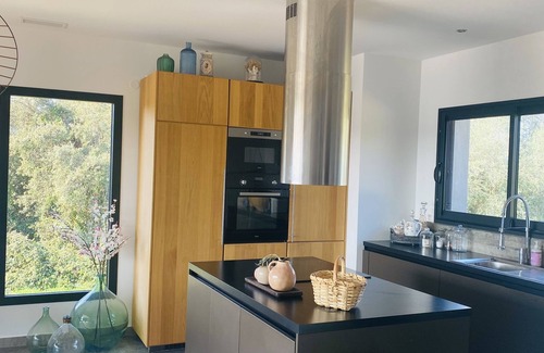 Aleria Villa | House between beach and mountains