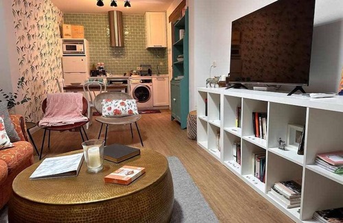 Consuegra House | House Between Mills (Vut)